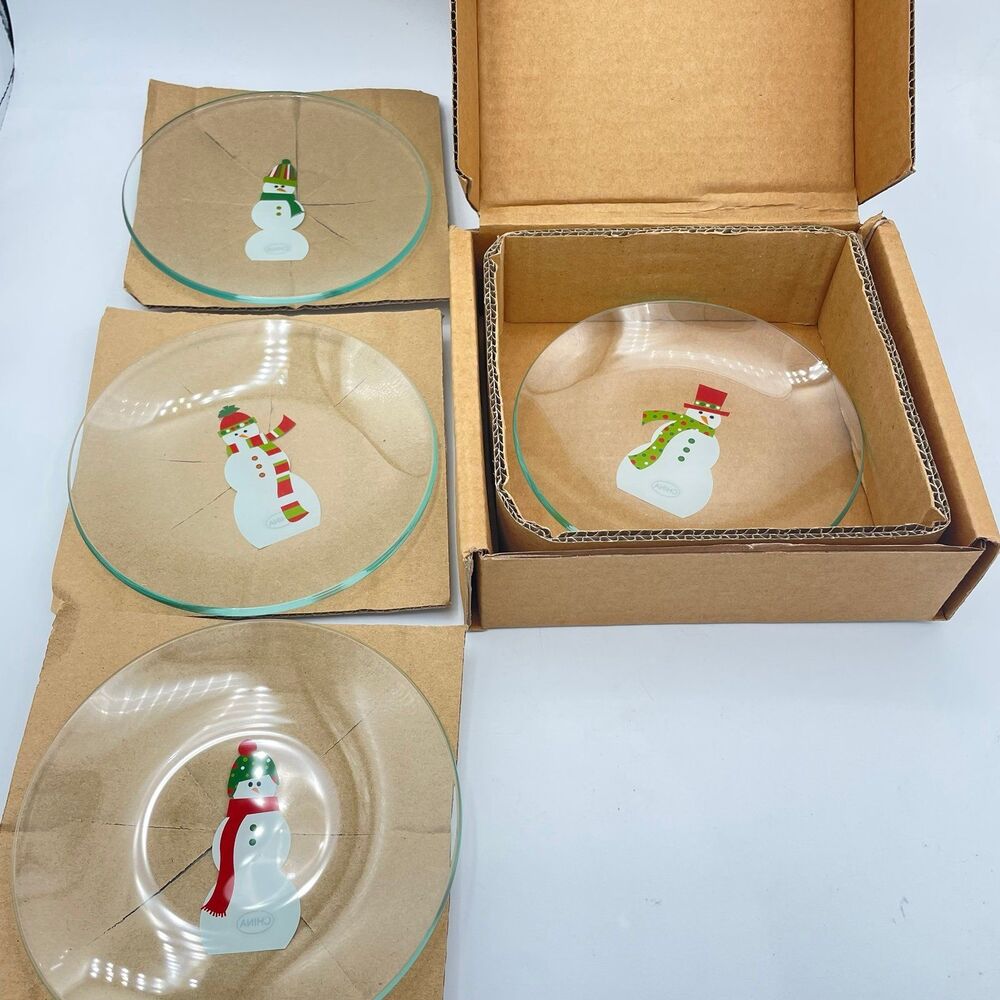 Pampered Chef Glass Snowmen Plates Set of 4 Round Holiday Dessert Appetizer 6"